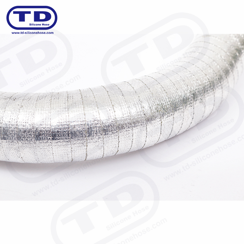 Tubo in silicone avvolto in alluminio